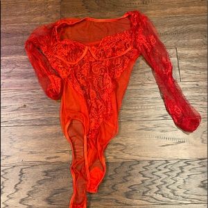 Fashions nova XS body suit